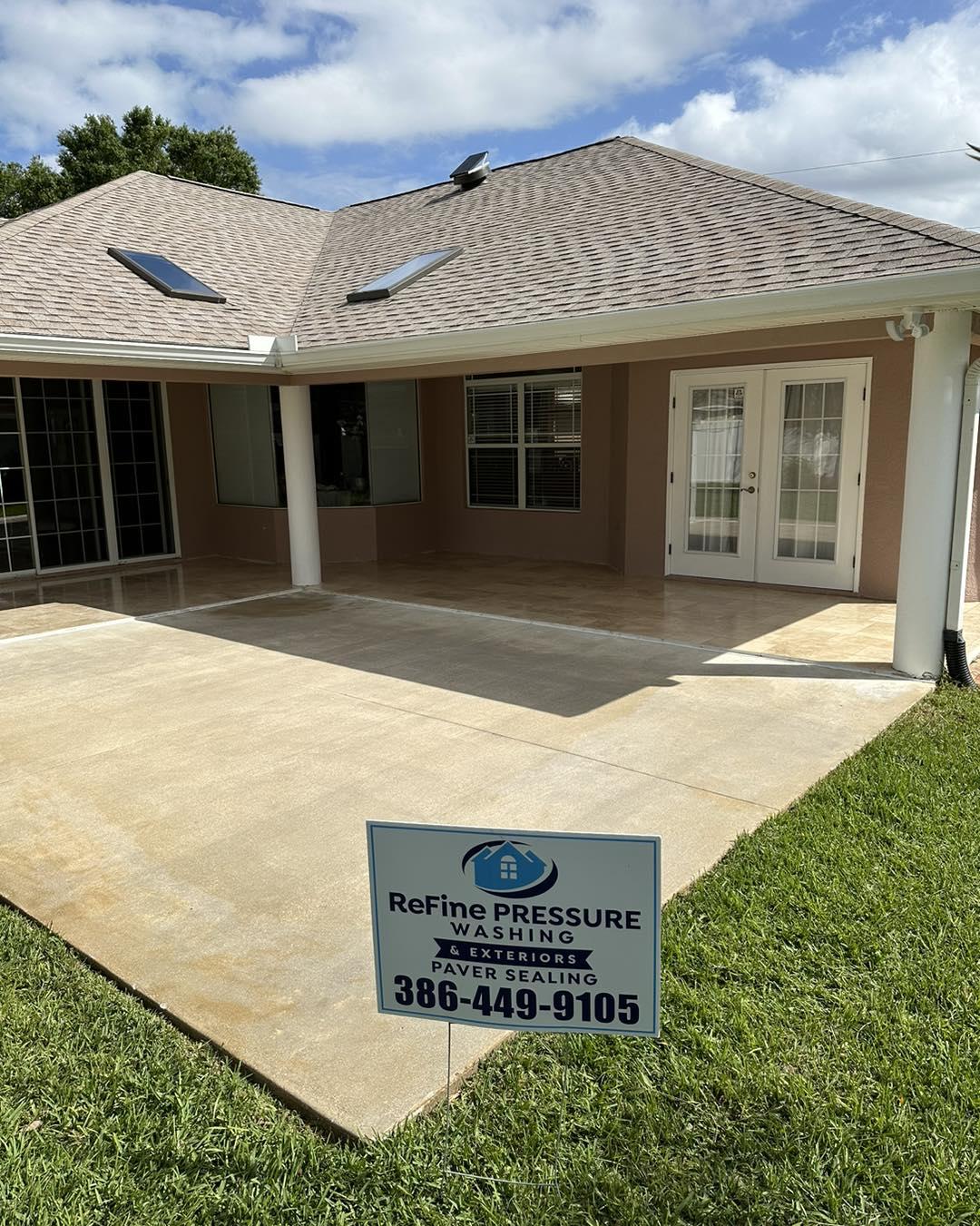 Pressure washing in Palm Coast