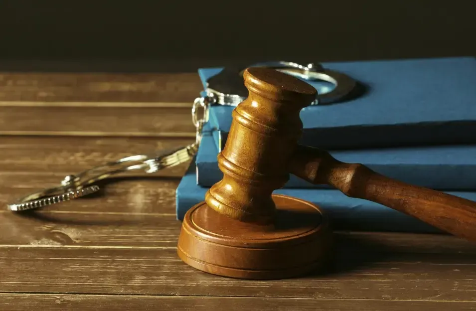 Bail bonds service