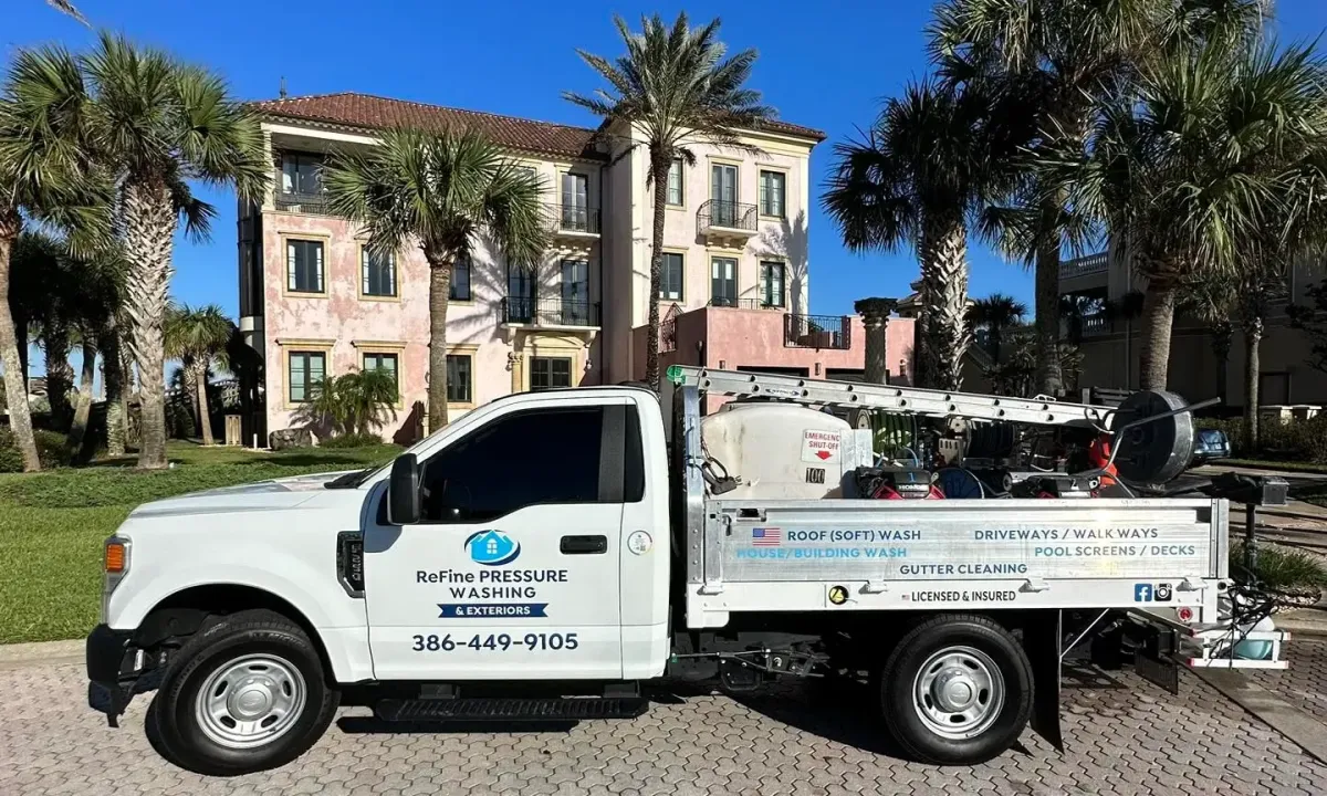 Exterior home cleaning in Palm Coast, FL