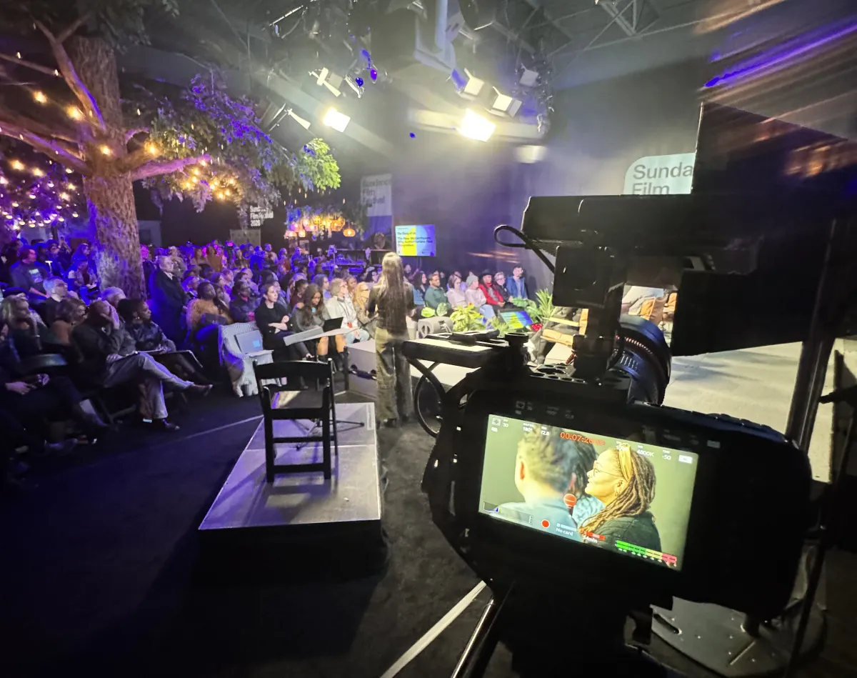 VJ and LED visuals in nightclub