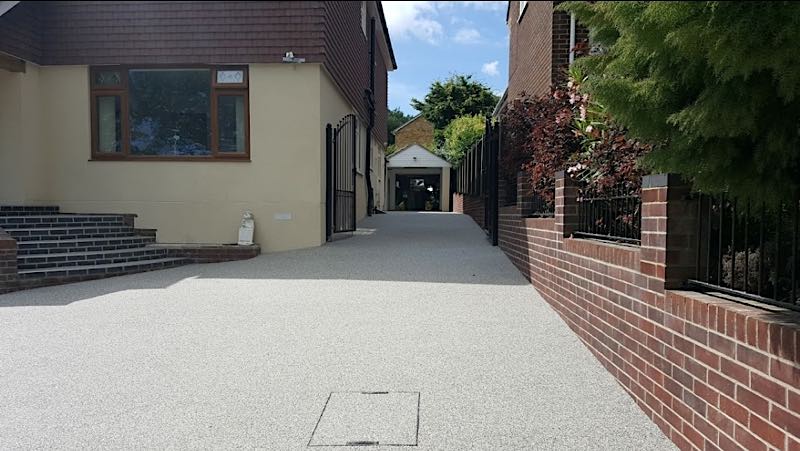 Bespoke resin driveway installation by Elite Resin Surfacing in Muscliff, Bournemouth