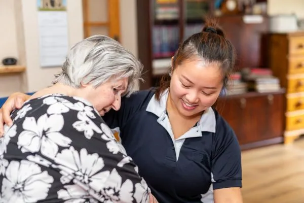 Supporting Your Family Member's Recovery with Home-Based Physiotherapy
