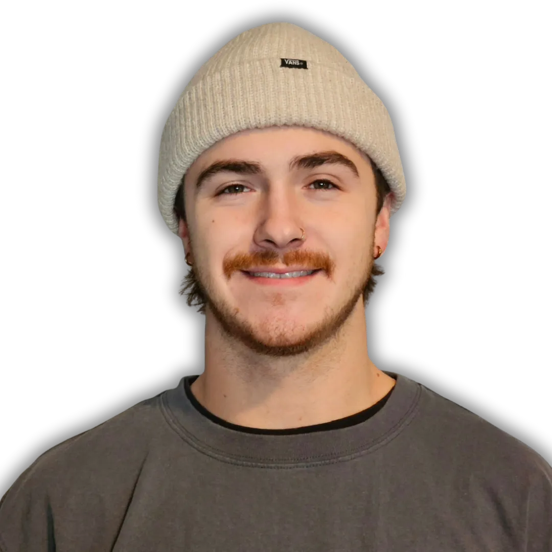 Headshot photo of Dylan Chamberlin - Installer at Chamberlin Flooring