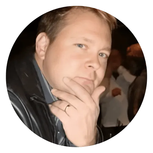 Will Tucker Headshot