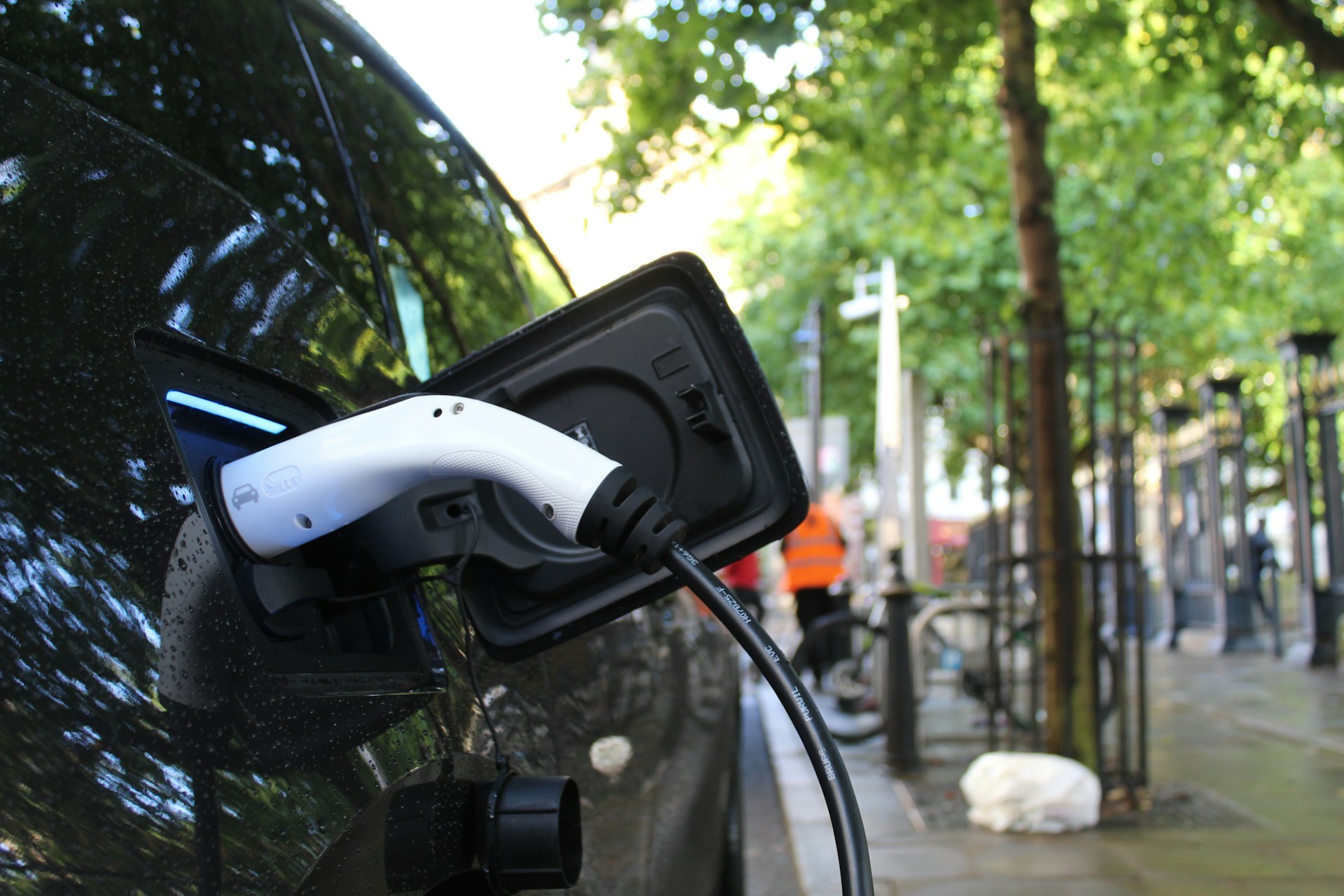 Comparing EV Infrastructure in BC vs. Other Provinces: Where Do We Stand?
