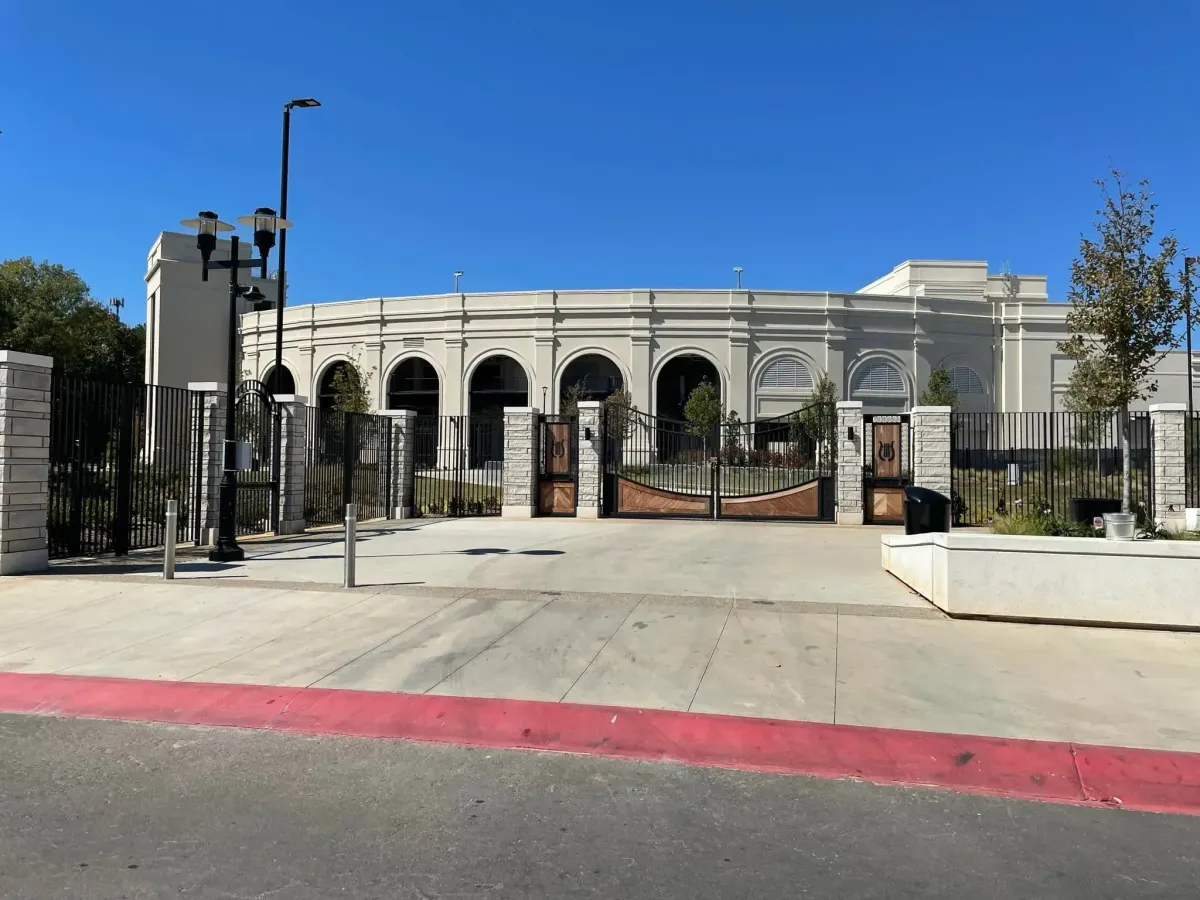 Driveway Gates & Operators in Hazel Green, AL