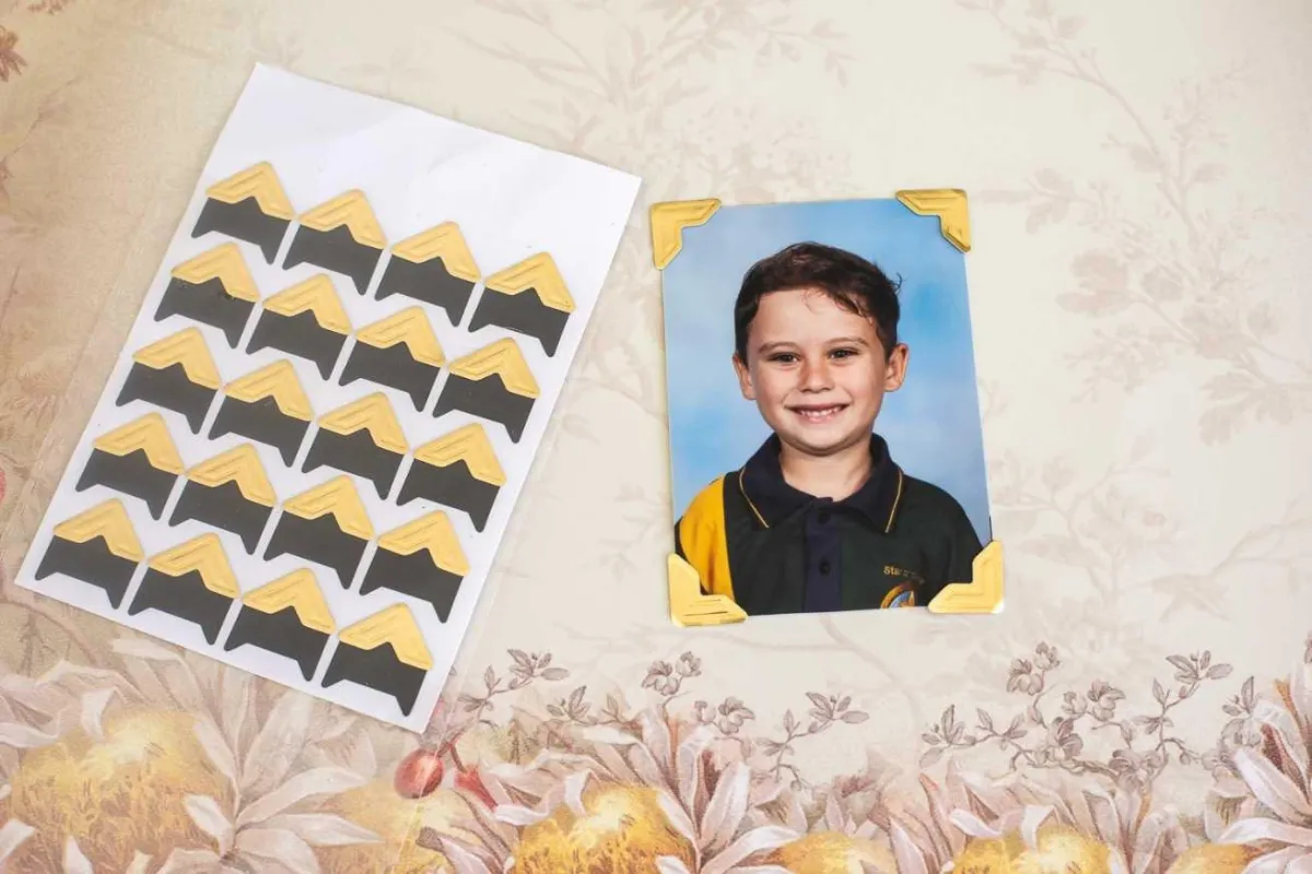 photo corners