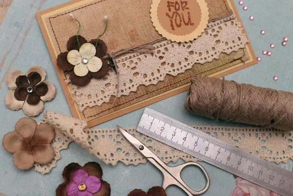 creating scrapbook memories layout