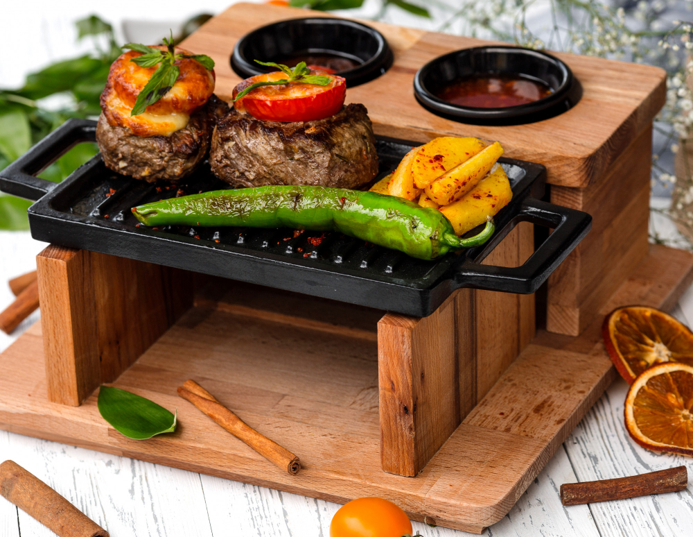 New BBQ Sandwiches Las Vegas: Big Flavor Bites at Blvd Bar BQ & WingsPost