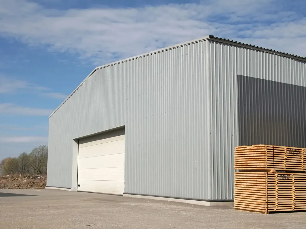 Durable pre-engineered metal building designed by Knoxville Metal Building
