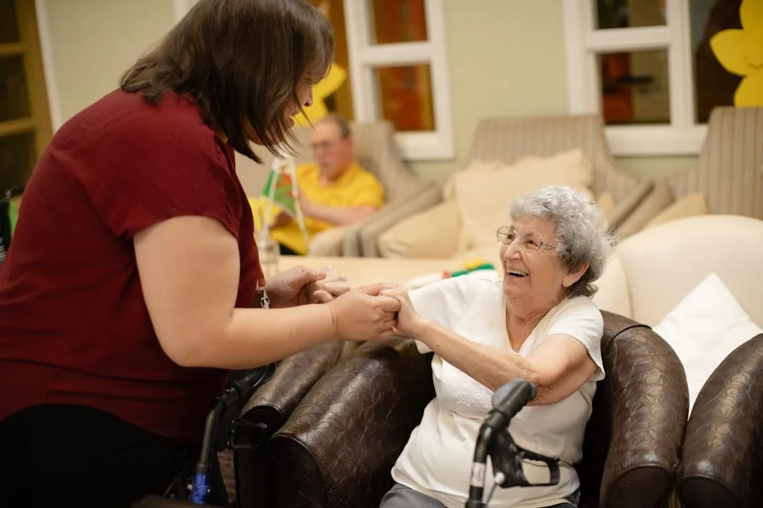 In Home Adult Day Care: What It Is and How It Works
