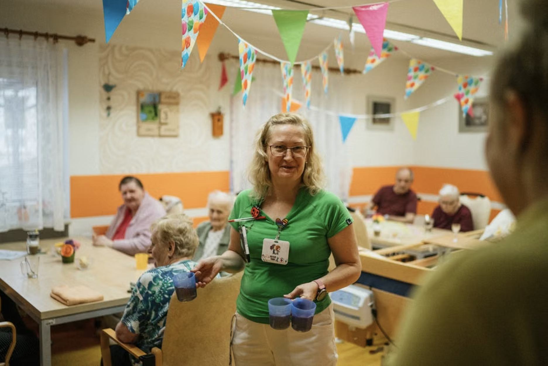 How to Choose the Right Adult Day Care Services Near Me