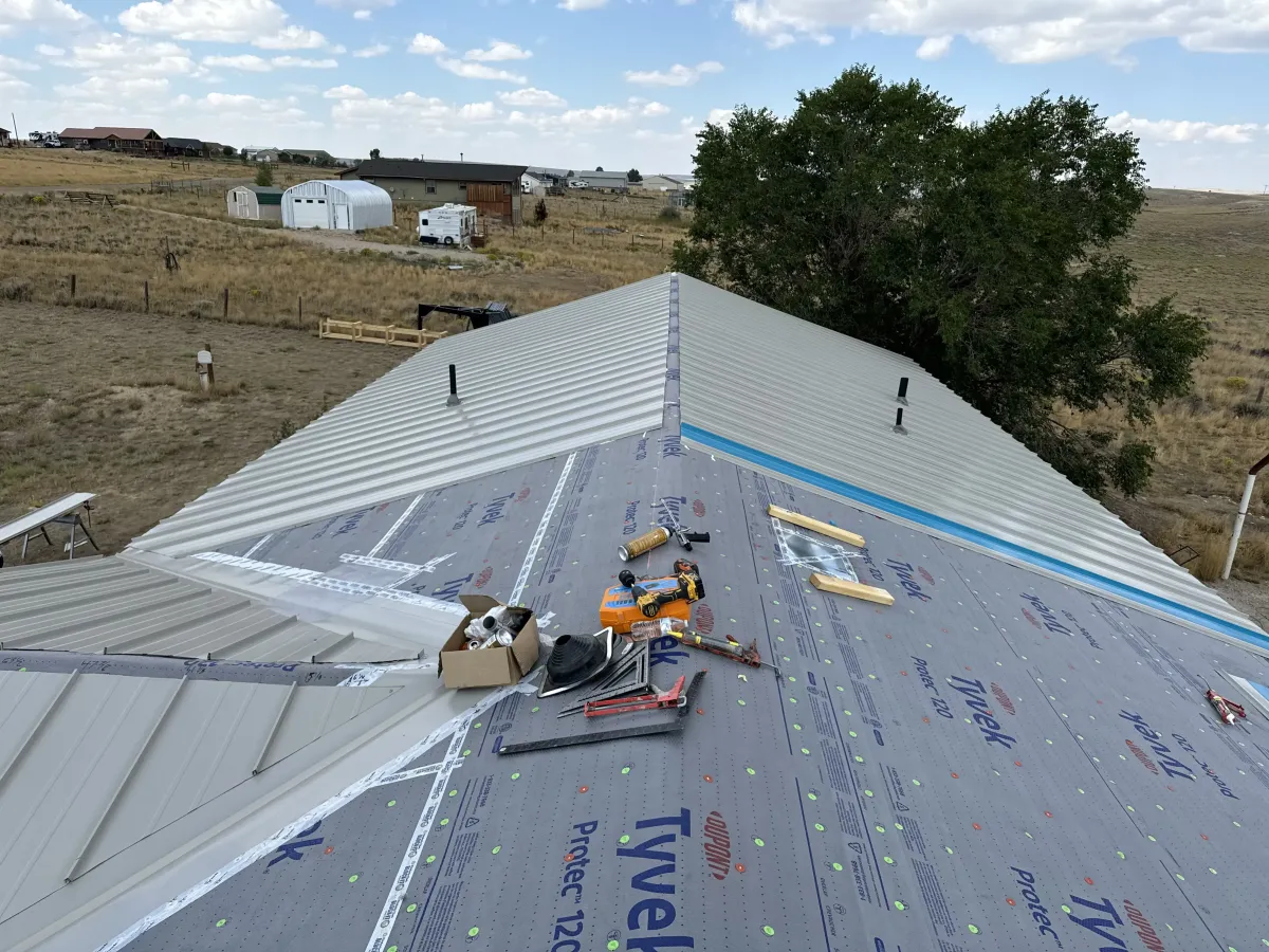 Blu Built Roof Repair Saratoga WY