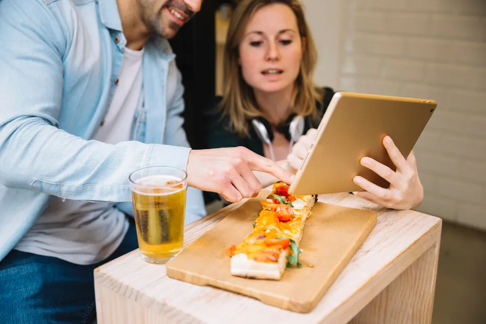 Taco Bell × Duolingo: How to Build a Restaurant Collaboration People Want to Share