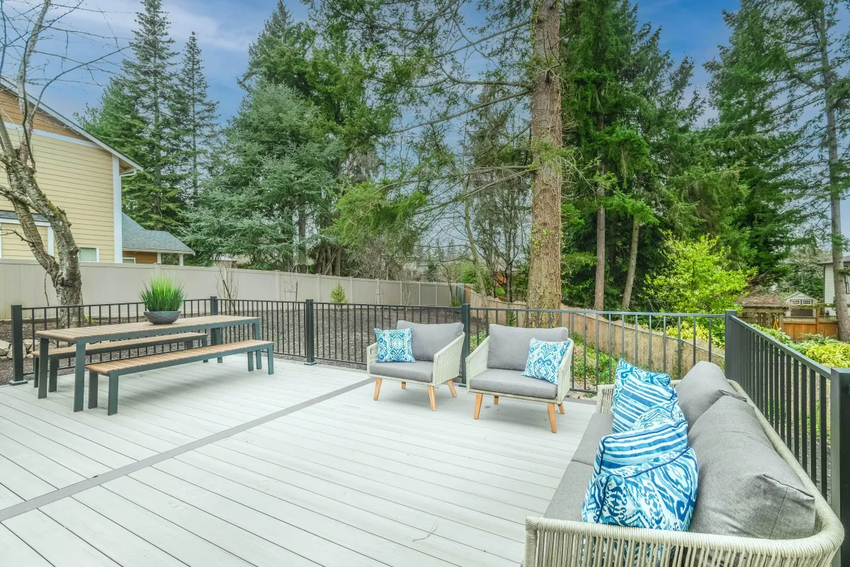 Deck Painting in Houston, Tx