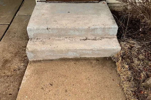 Give Your Property a Fresh Look With Power Washing in O'Fallon, MO