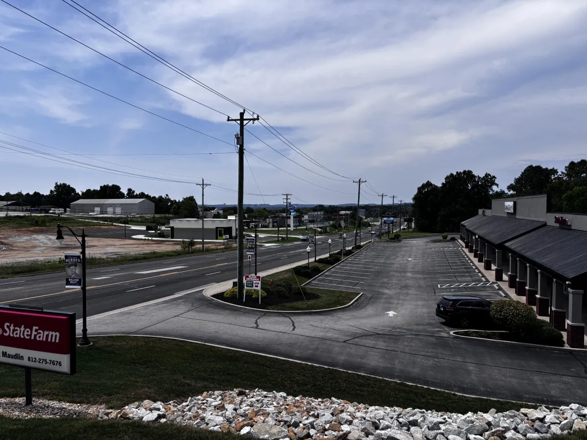 New Commercial Growth Along John Williams Boulevard, Bedford