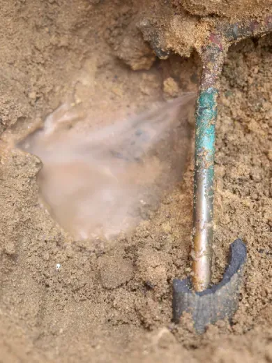 Leak detection of leaking pipe