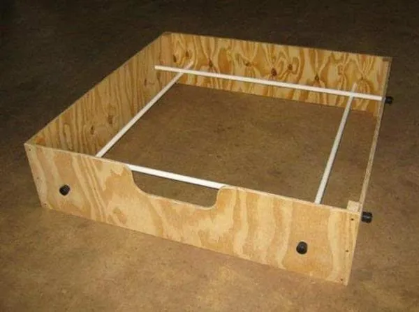 wooden whelping box