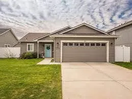 Spokane Concrete Pros builds and installs Driveways