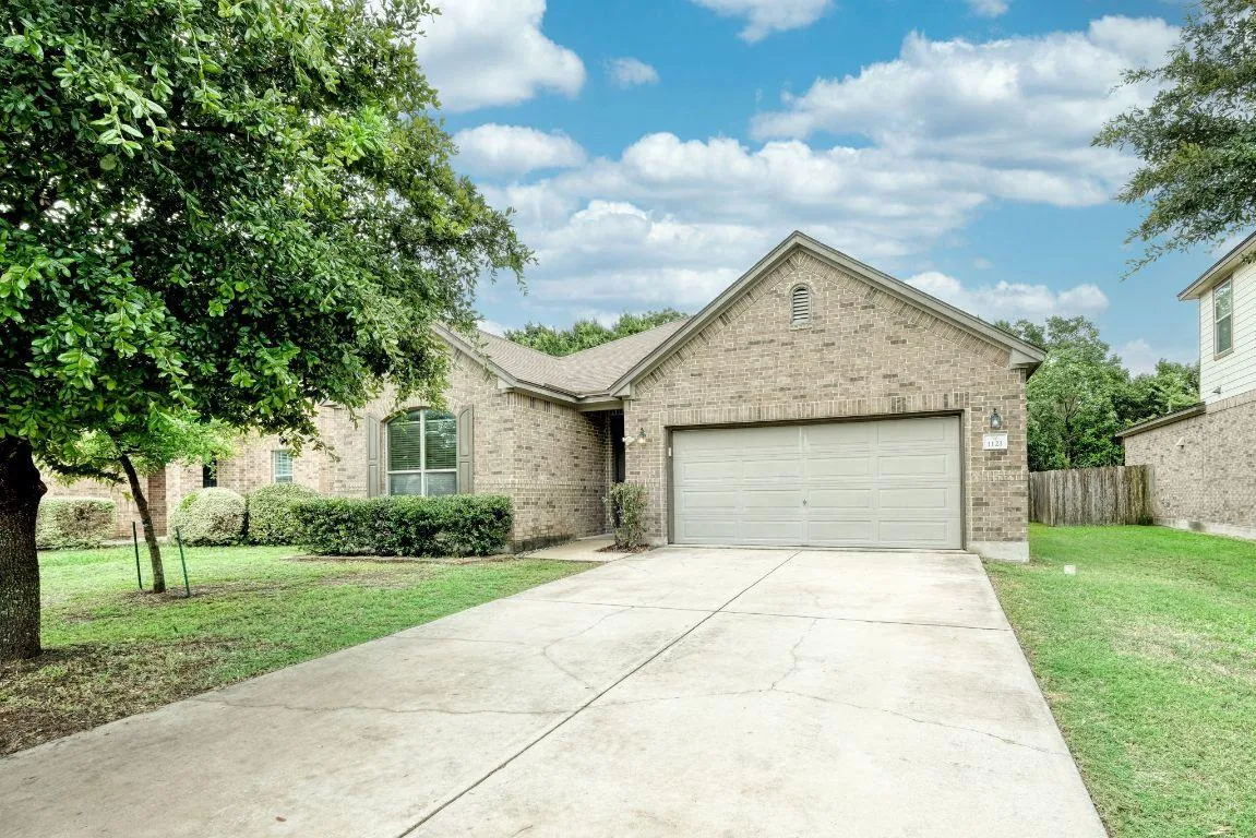 Akron Concrete builds and installs Driveway