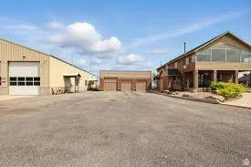 Logan Concrete builds and installs Driveway