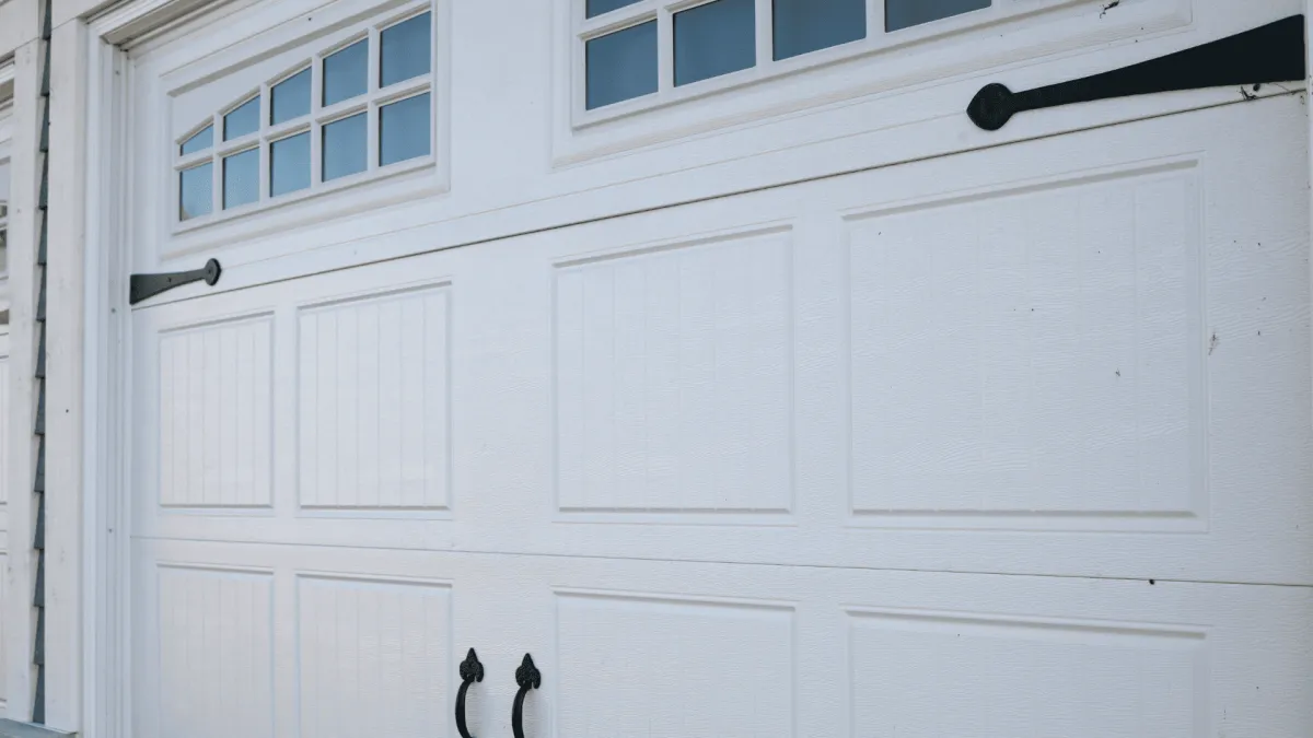 Commercial & Overhead Doors in 