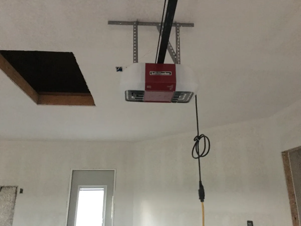 Garage Door Service in 
