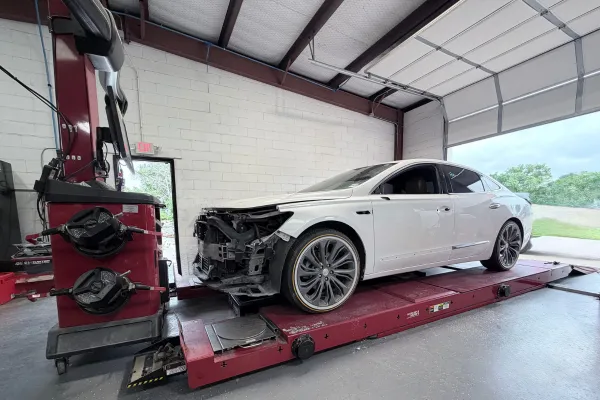 3D Laser Alignment at B&D Collision, Mesquite