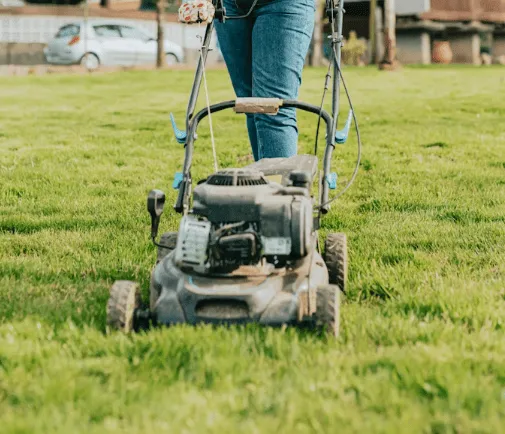 Precision Mowing & Edging