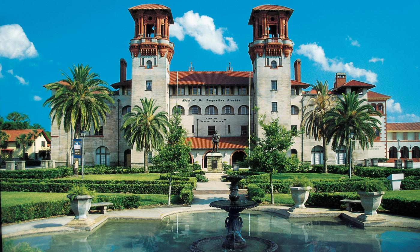 St. Augustine Historic District in St. Augustine, Florida: Timeless Streets, Coastal Charm & America’s Oldest City Adventure at St. George St, St. Augustine, FL 🏰🌴🚗