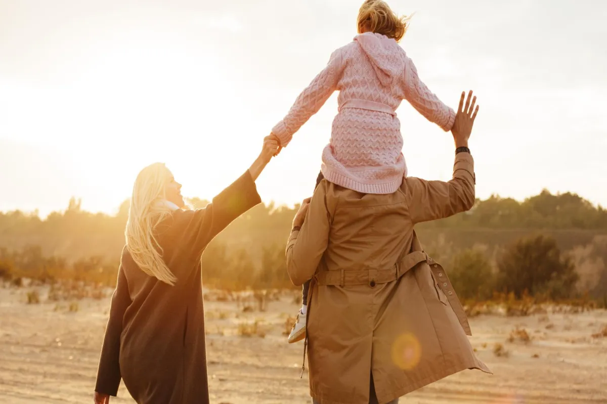 "Individual breaking free from negative family patterns, symbolizing emotional and spiritual freedom through Breathwork and transformative healing."