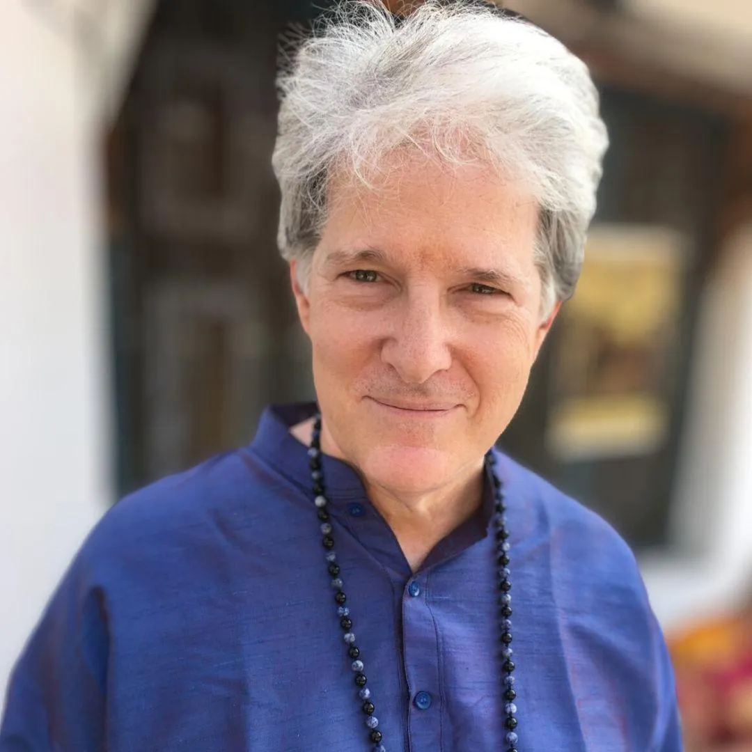 "Portrait of Markus Ray, spiritual guide and Breathwork facilitator, specializing in personal growth, emotional healing, and the transformative power of conscious breathing."