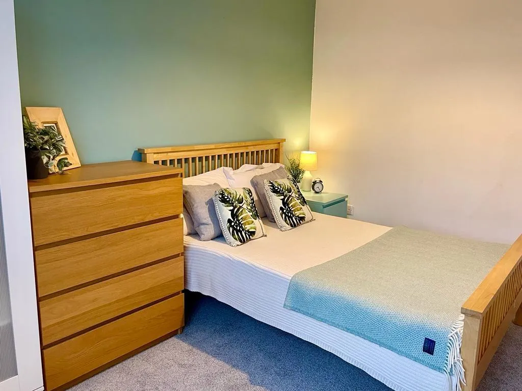 Student bedroom Falmouth