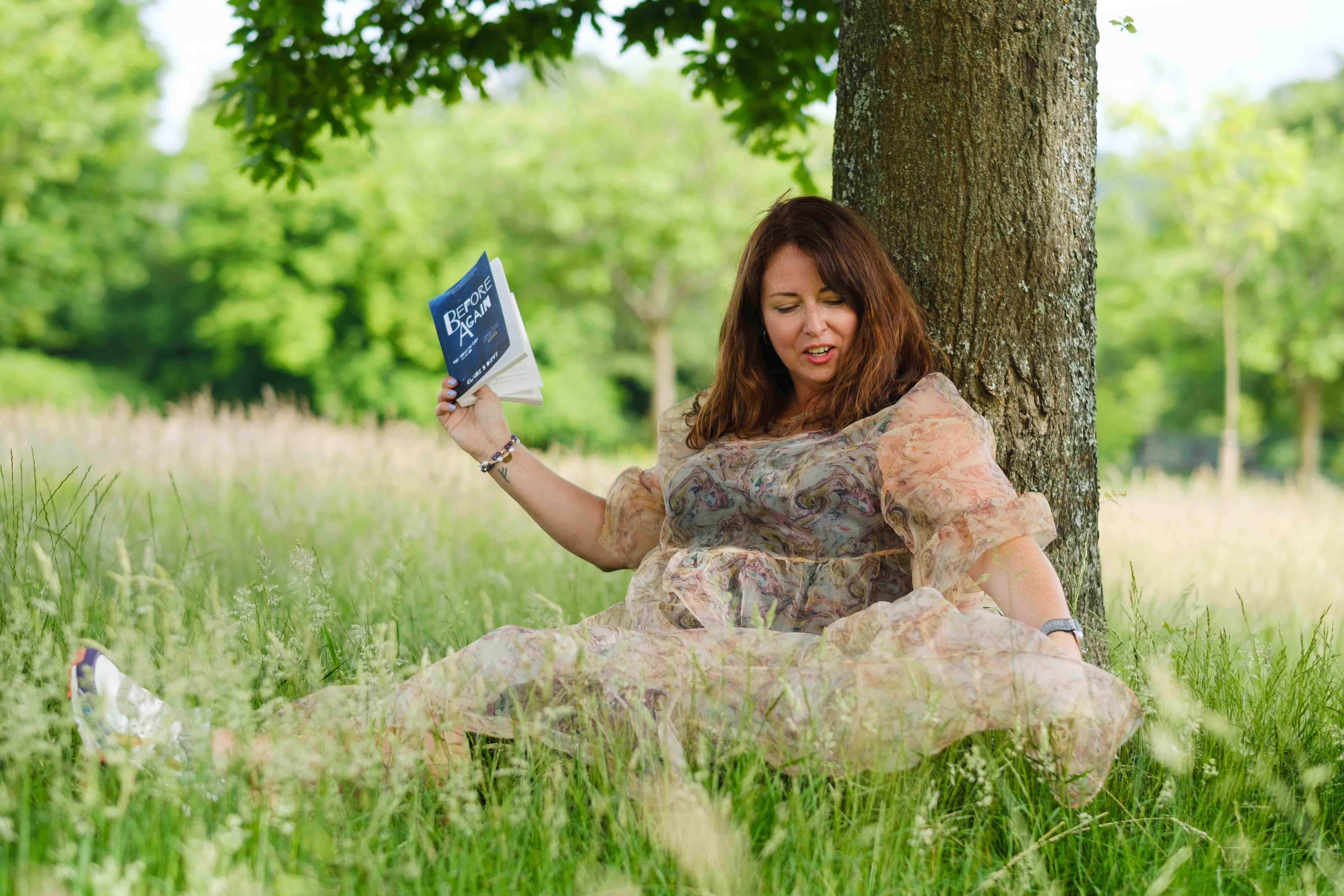 Environmental portrait of a female writer, Claire Duffy, photographed in Glasgow by Victoria Rose Photography