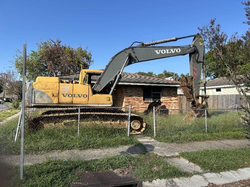 {{ custom_values.service_1 }} in {{custom_values.biz_area_1})