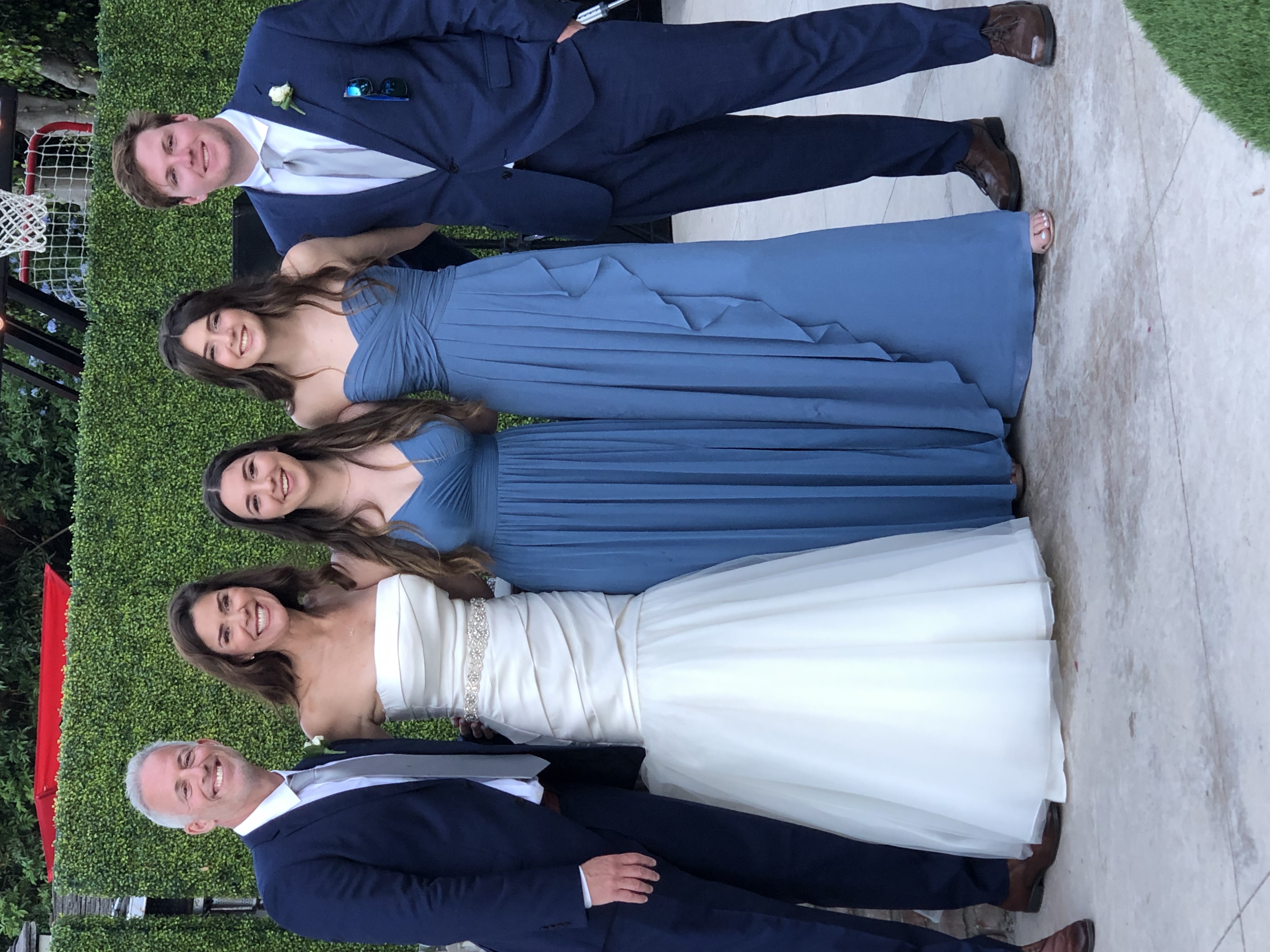 David Thau and family representing the peace of mind provided by comprehensive Medicare planning