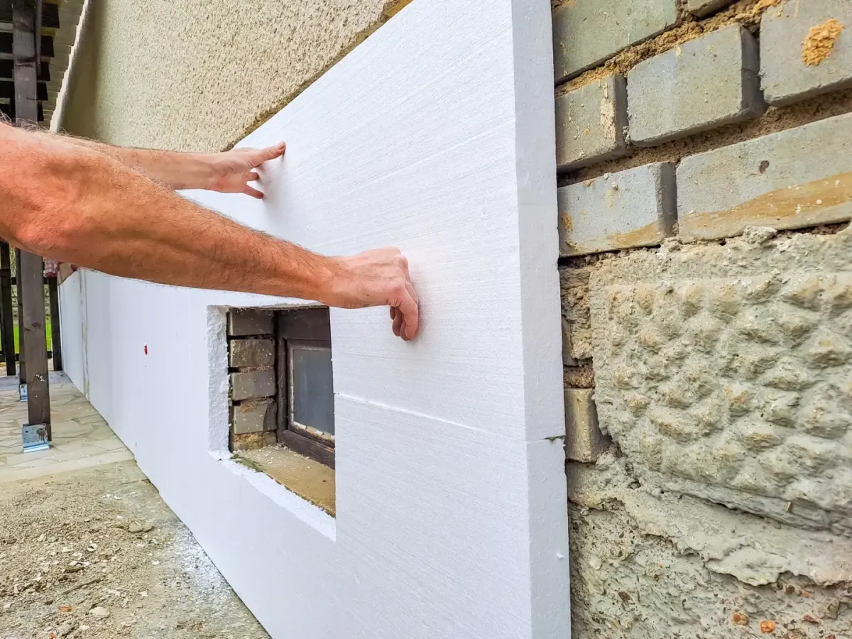 Siding contractor Longmont installing fiber cement panels
