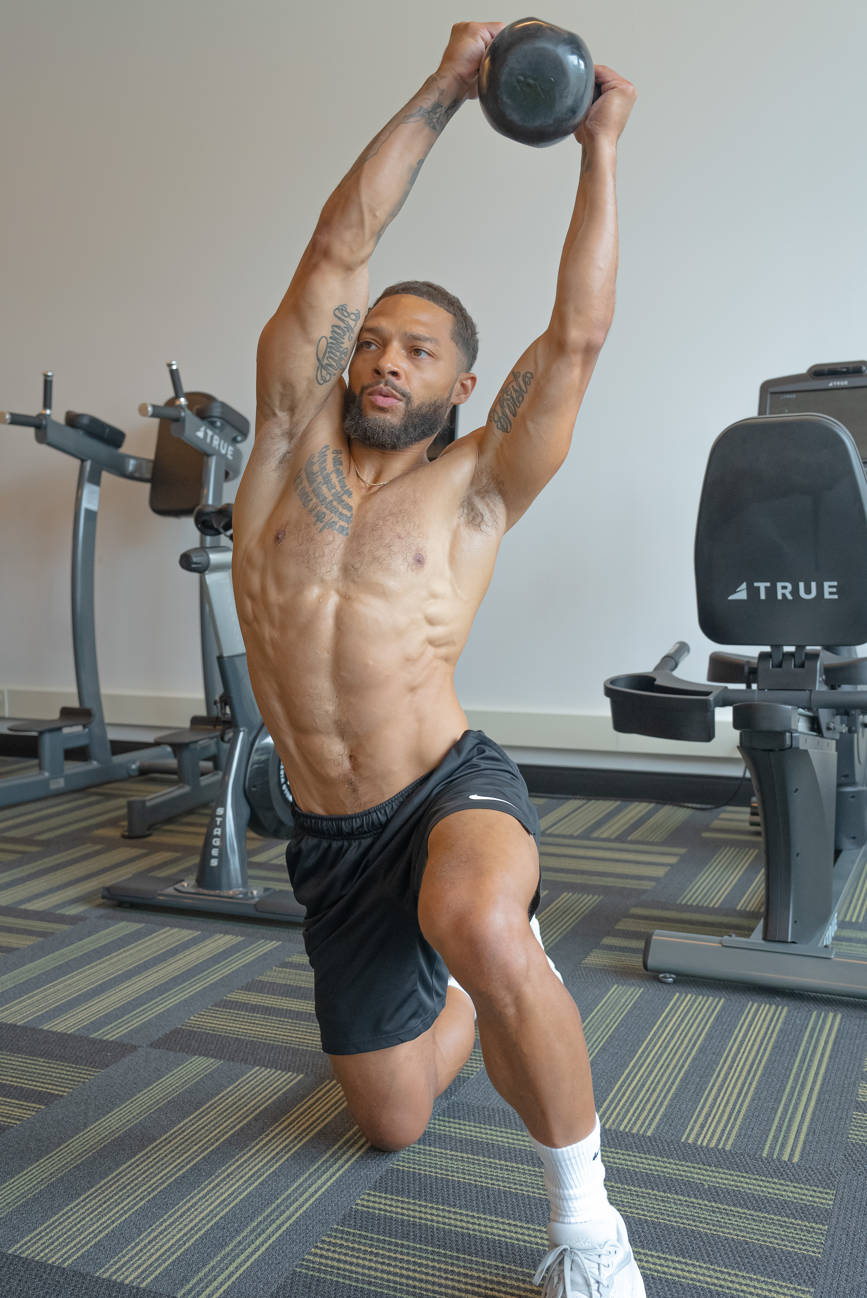 High-contrast athletic lifestyle training
