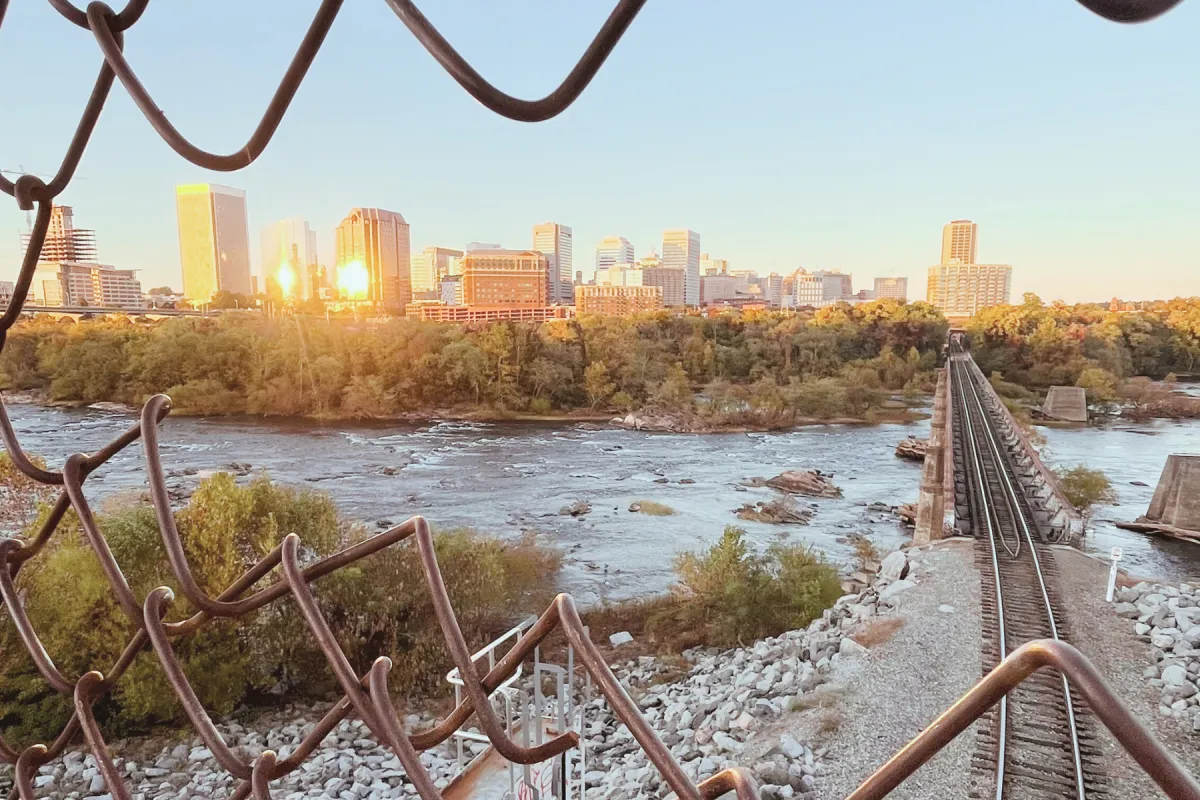 Live Without Forcing Alignment