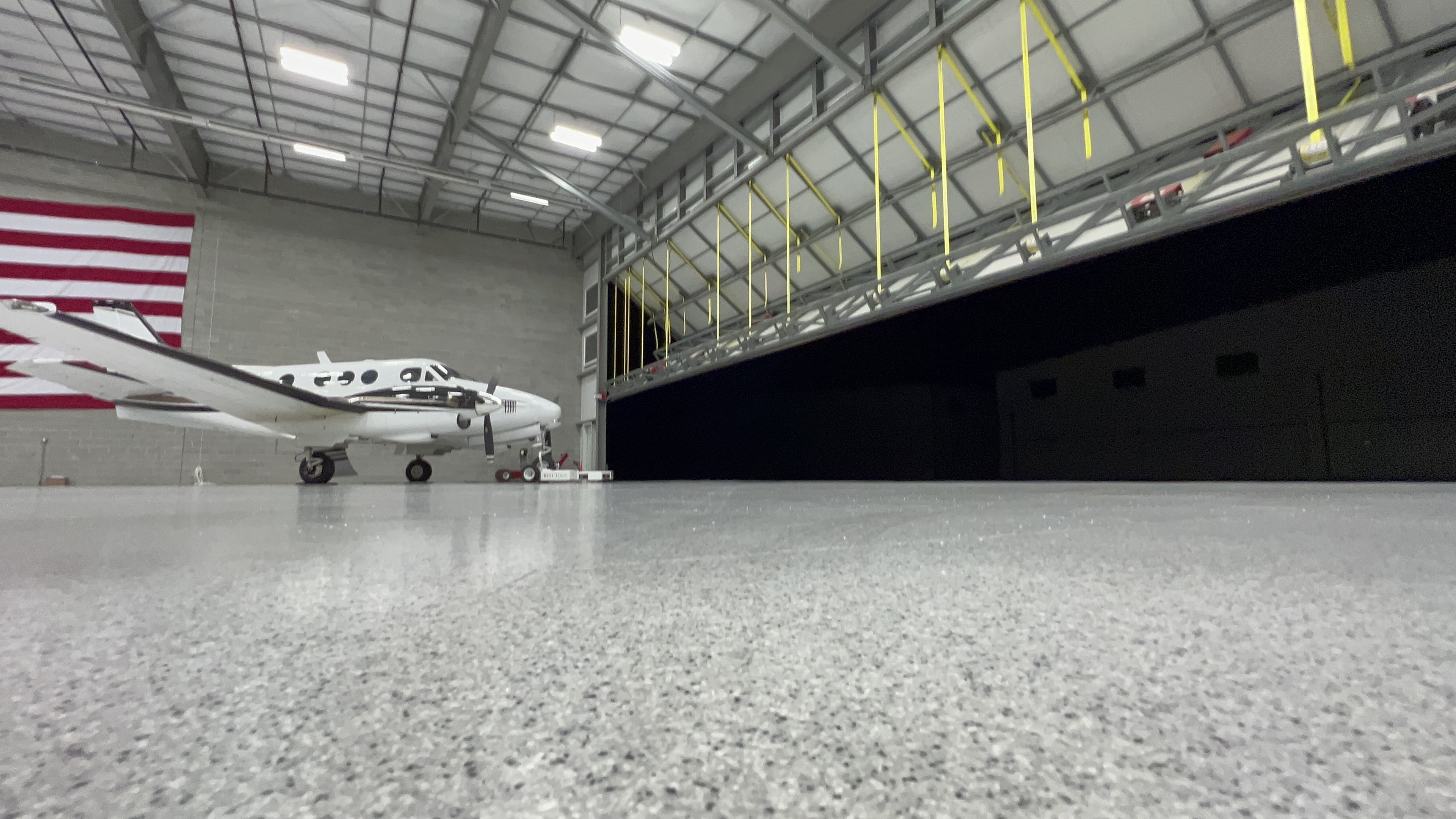 Aircraft on tarmac under management oversight