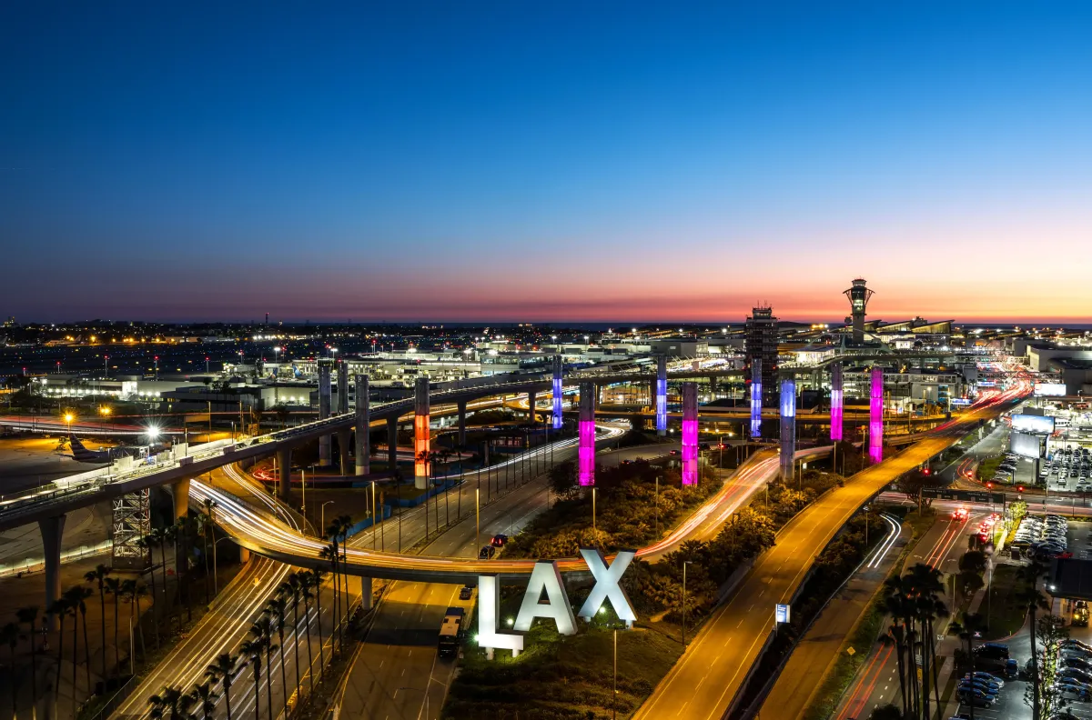 ✈️ LAX Car Rental Tips: What Travelers Need to Know Before Arriving in Los Angeles (Infamous Roadstar Rentals, Los Angeles, CA) 🚗🌴