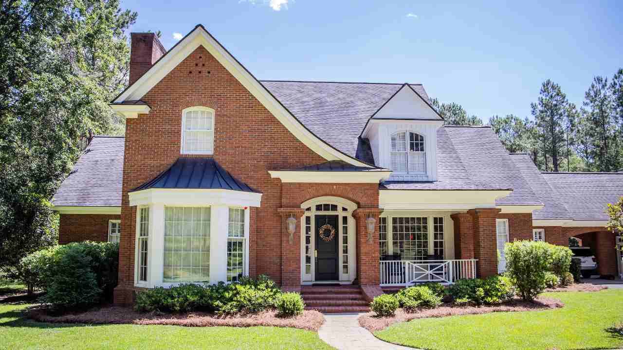 exterior paint maintenance