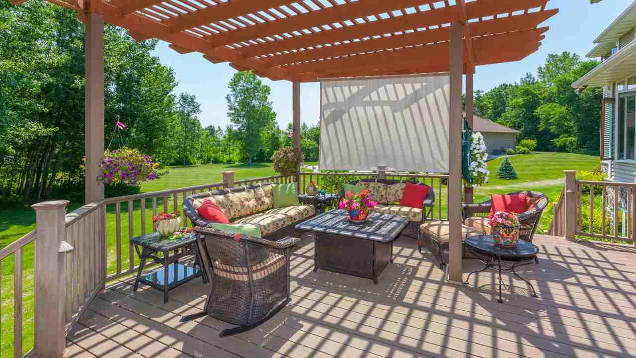 backyard deck maintenance