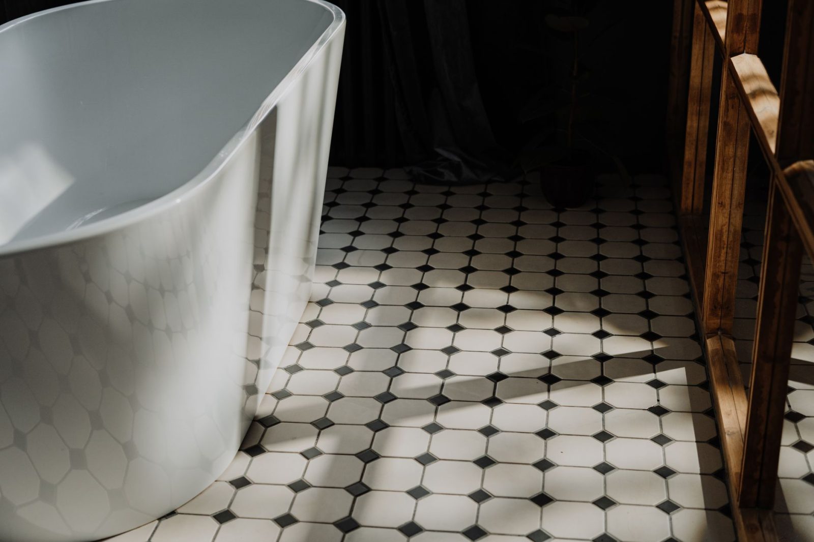 Bathtub Refinishing