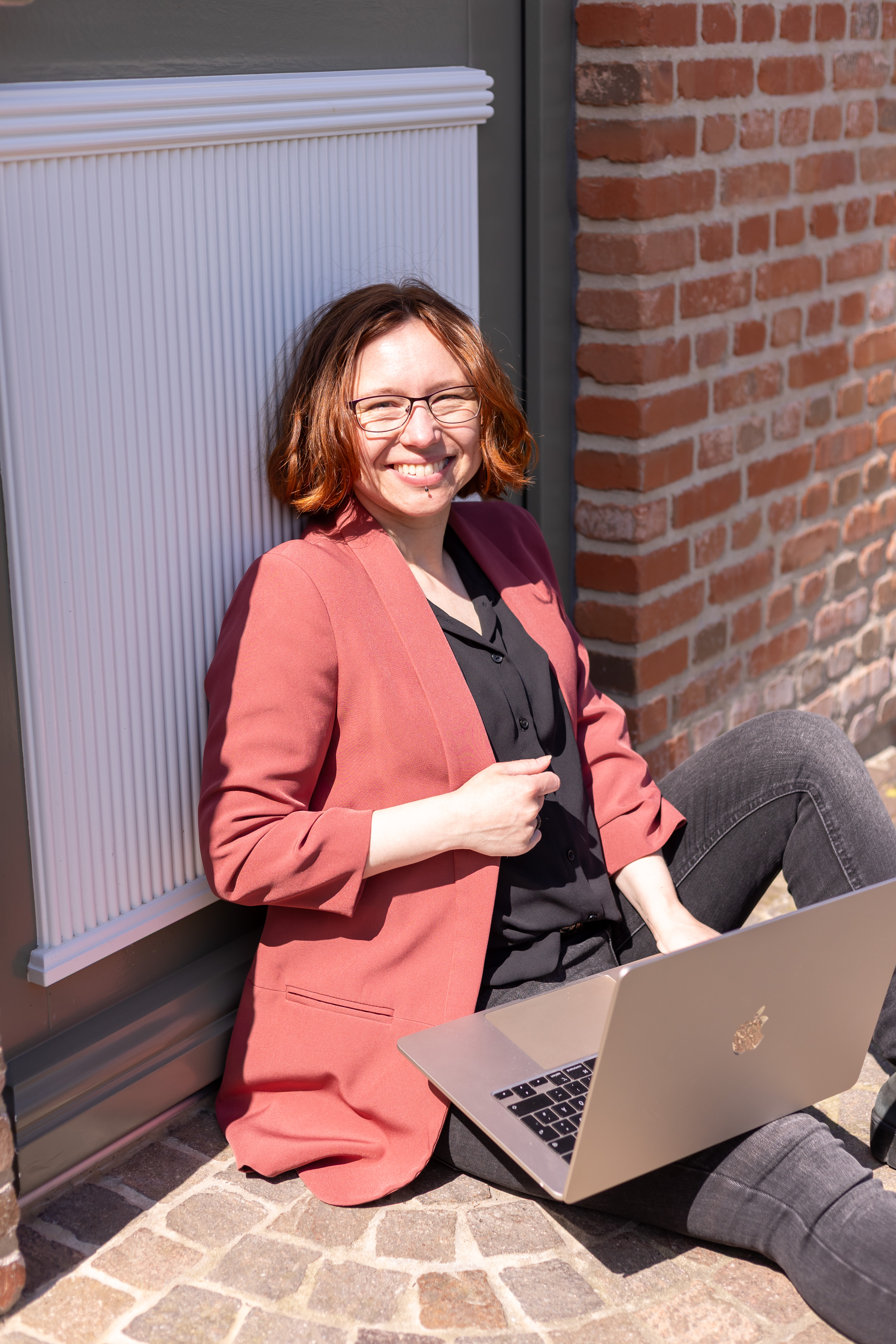 Professionelle Arbeitsumgebung und Funnel-Architektur