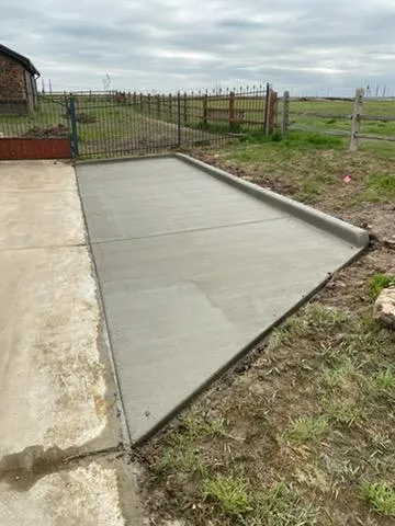 Sidewalks & Walkways in 