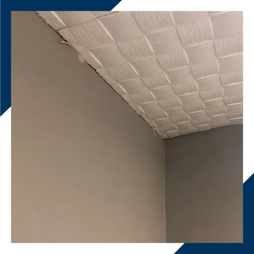 Texture contractor in Bend OR reviewing wall surface