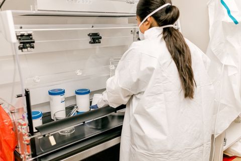 Photo of expert compounding pharmacy services in the state of the art compounding facility at Kitch Pharmacy in Lubbock Texas