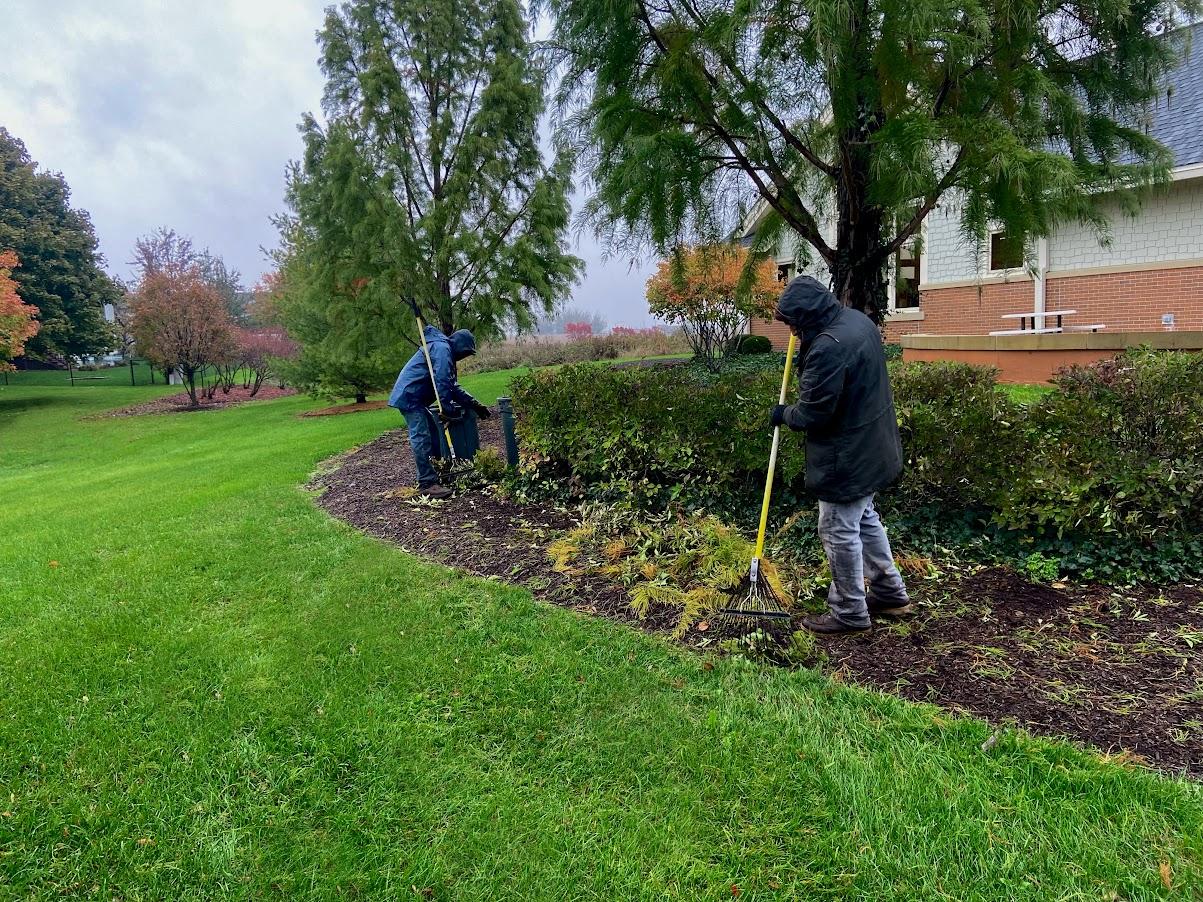 Pristine lawn care and seasonal grounds maintenance